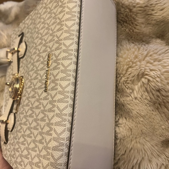 NWT Michael Kors Hamilton Small Logo Satchel (Retail $358) - Picture 7 of 7